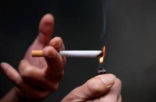 一手大前门香烟批发货到付款2025年评点，隆重细说大前门香烟批发货到付款